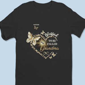 A Grandma's Love Endures Through All - Family Personalized Custom Unisex T-shirt, Premium T-shirt, Hoodie - Gift For Mom, Grandma