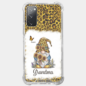 A Gnome’s Wisdom, A Grandma’s Heart - Family Personalized Custom Clear Phone Case - Gift For Mom, Grandma